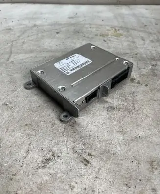 Mercedes-Benz E W211 Bluetooth control unit module A2118701885 DM60648516