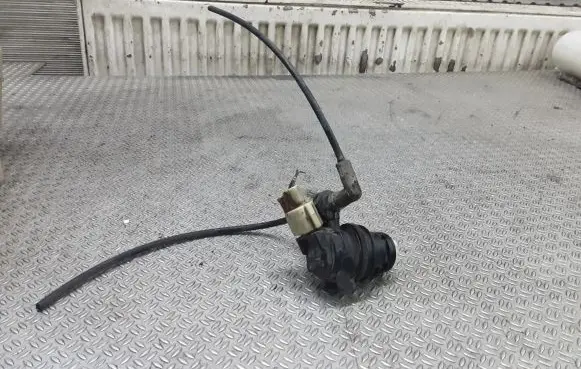 Chrysler 300 - 300C Windscreen/windshield washer pump
