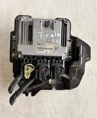 Ford Fiesta Engine control unit/module 0281017831