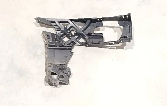 Volkswagen Golf VII Front bumper mounting bracket 5G0807723L