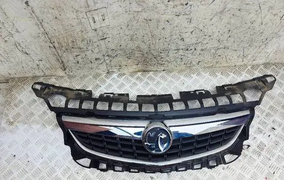Opel Astra J Front bumper upper radiator grill 13266577