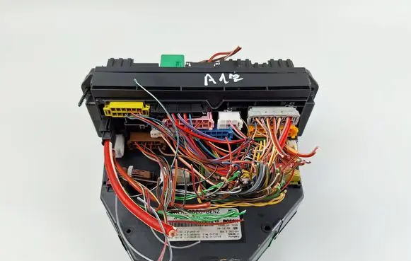 Mercedes-Benz C W204 Fuse module A2129009905 A2129028002 A2125451401