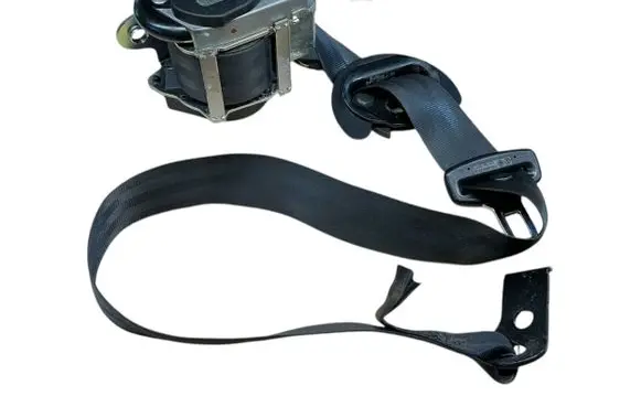 Seat Leon (1P) Front seatbelt 1P0857706A 14167117 047117