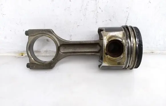 BMW X5 E70 Piston with connecting rod 