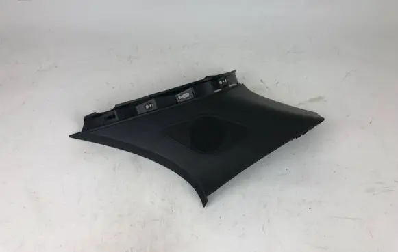 Porsche Macan (95B) (D) pillar trim (bottom) 95B867246
