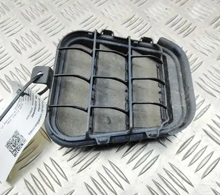Audi A3 S3 8V Quarter panel pressure vent 4G9819181B