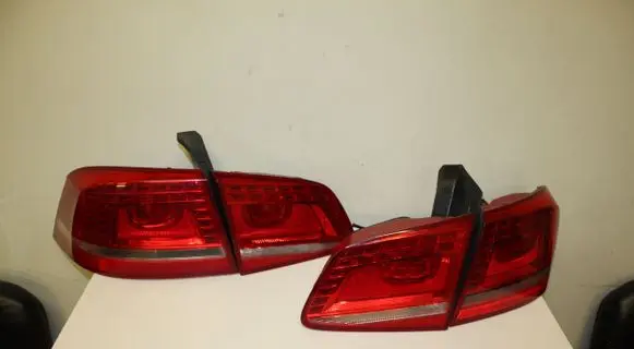 Volkswagen PASSAT B7 Rear/tail lights set 3AE945309 3AE945310