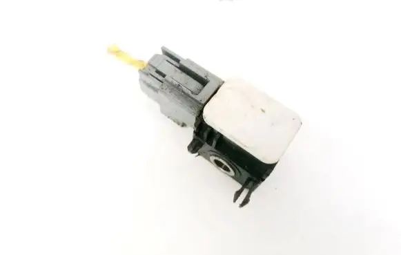 Hyundai Santa Fe Airbag deployment crash/impact sensor 959202B000 95920-2B000