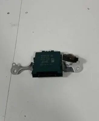 Toyota C-HR I Other devices 8934010080