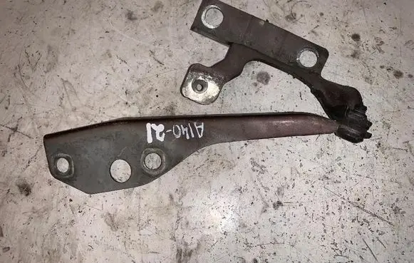 Volvo V50 Tailgate/trunk/boot hinge 30753598