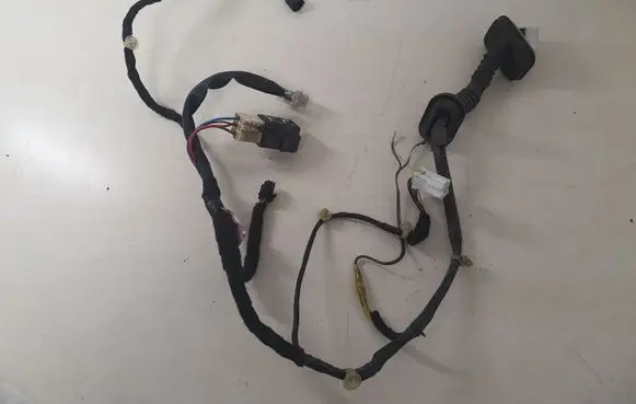 Volvo S40, V40 Front door wiring loom 30822445 30822445H