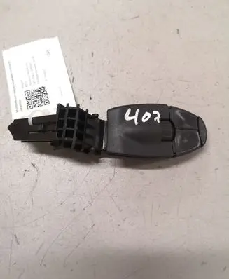 Multifunctional control switch/knob