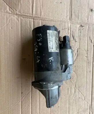BMW 3 F30 F35 F31 Starter motor 8612576 20150625 0001147425