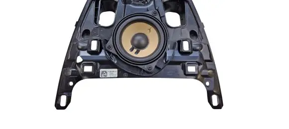 BMW 5 G30 G31 G38 Dash center speaker frame 935805612 6513935408401 90010005504