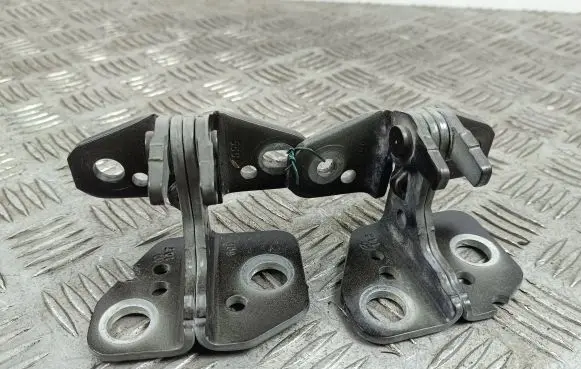 Front door hinge set