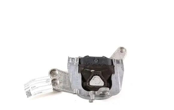 Engine mount bracket
