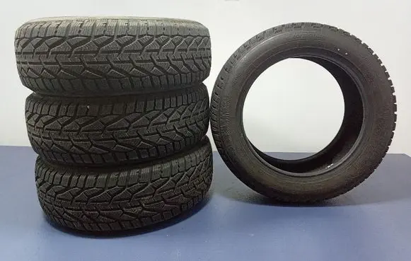 Toyota Avensis Verso R17 winter tire 3528700502282