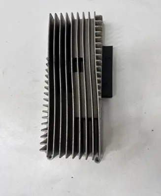 Audi Q5 SQ5 8R Sound amplifier 8R0035223 0702091062