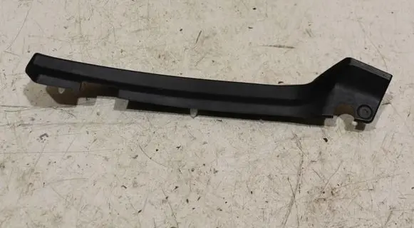 Subaru Legacy Tailgate/trunk side cover trim 63134AG000