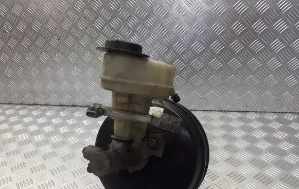 Opel Vectra C Brake booster 13126710
