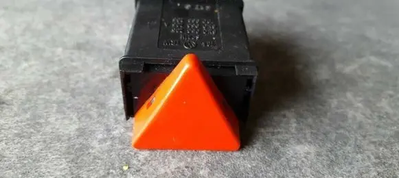 Volkswagen Polo III 6N 6N2 6NF Hazard light switch 6N0953235