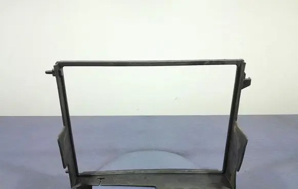 Renault Captur Intercooler air guide/duct channel 215592329R