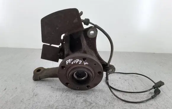 Peugeot 407 Front wheel hub spindle knuckle