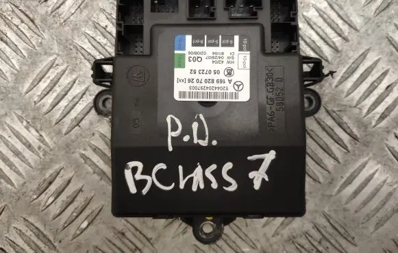 Mercedes-Benz B W245 Door control unit/module A1698207026