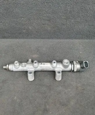 Audi Q7 4L Fuel main line pipe 059130090BT