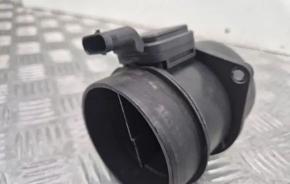 Mercedes-Benz C W204 Mass air flow meter A6510900248 037023032