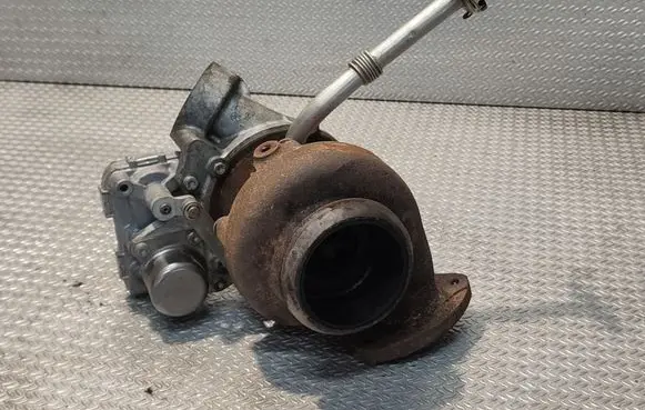 Mercedes-Benz Sprinter W906 Turbo A6510900186