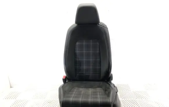 Volkswagen Scirocco Front driver seat 