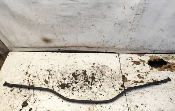 BMW 5 E60 E61 Engine compartment rubber 7034163