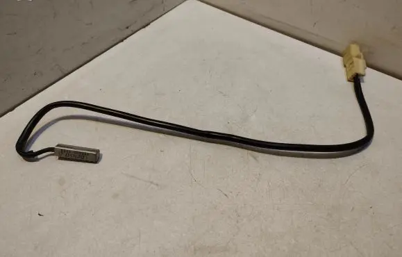 Sensor