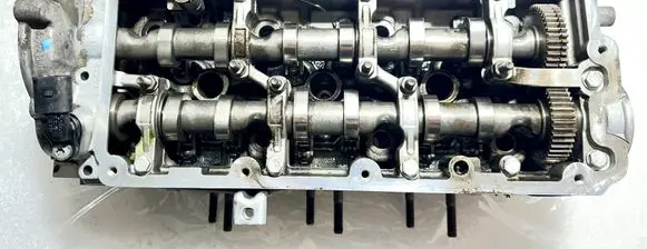 Audi Q7 4L Engine head 0594AF