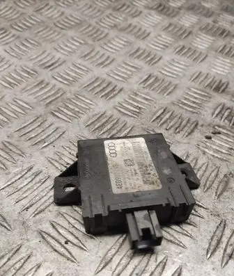 Audi A8 S8 D3 4E Alarm control unit/module 4e0907719