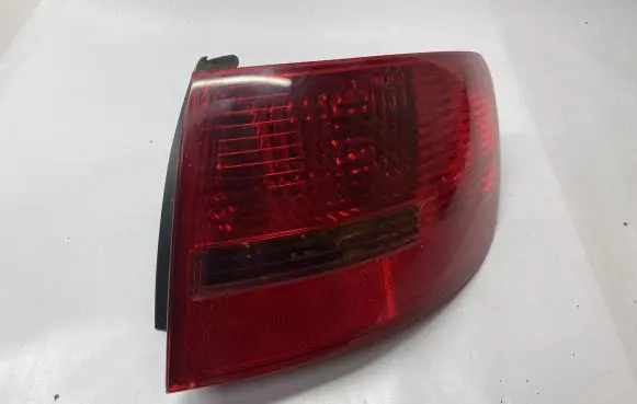 Audi A6 S6 C6 4F Rear/tail lights 89036920