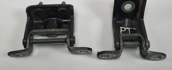Renault Koleos I Rear door hinge set 