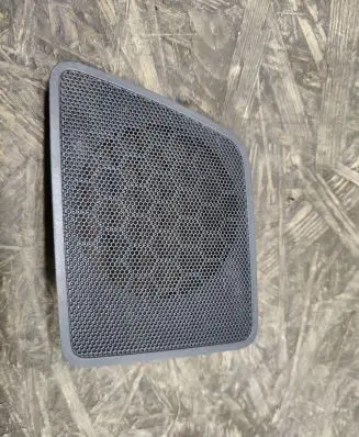 Side speaker trim/cover
