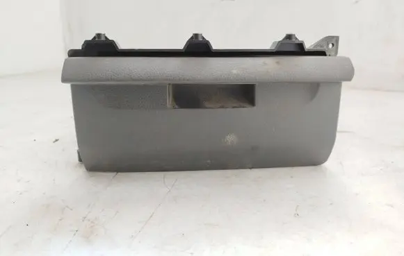 Volkswagen Polo Glove box 6Q0882606