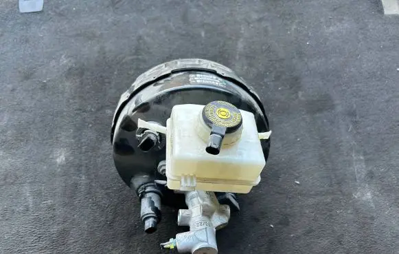 BMW X6 E71 Brake booster 6788805 25102249101476