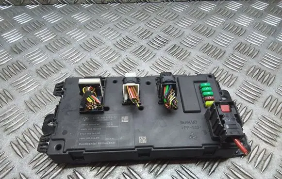 BMW 1 F20 F21 Comfort/convenience module 9866978 61359866978 6135986697802