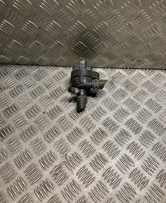 Mercedes-Benz E C207 W207 Electric auxiliary coolant/water pump 2048350264 A2048350264