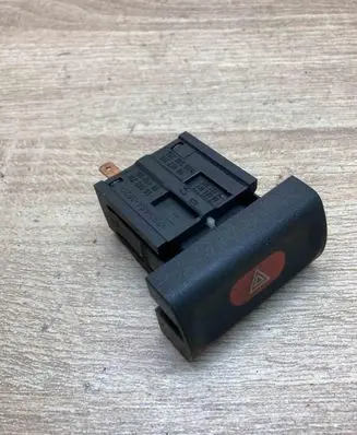 Opel Omega B1 Hazard light switch 90457316 90494406