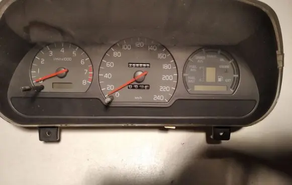 Volvo S40, V40 Speedometer (instrument cluster) 30800600 OP0182011