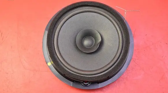 Suzuki Ignis Subwoofer speaker 39102-74P00