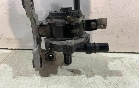 KIA EV6 Webasto circulation pump for autonomous heater 220123S1B1 N01311D0