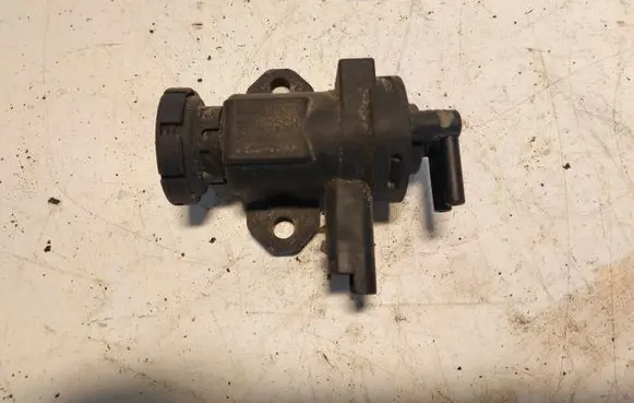 Citroen C5 Turbo solenoid valve 9636704380
