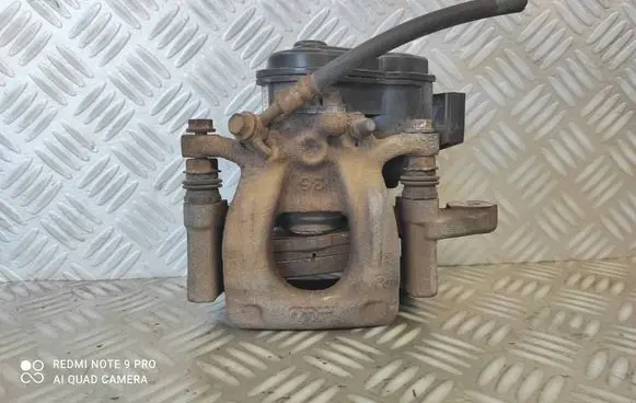 Rear brake caliper