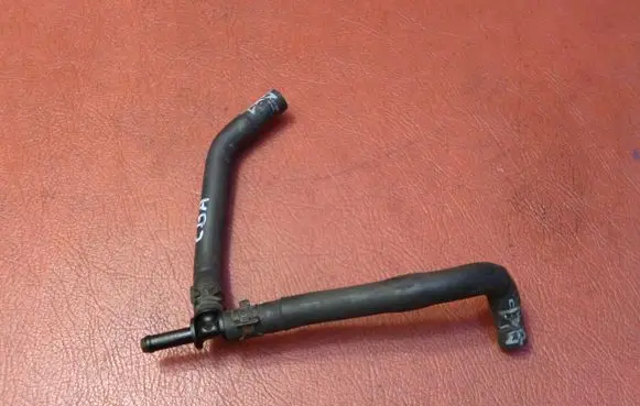 Volkswagen Golf VI Engine coolant pipe/hose